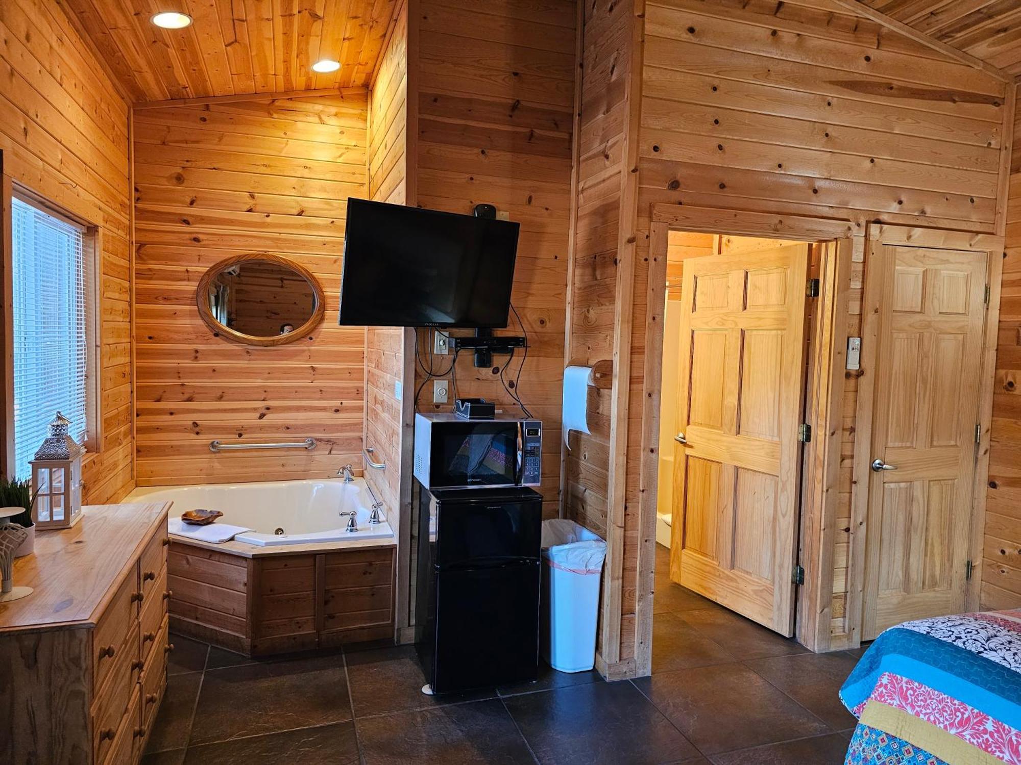 5 Min To Beaver Lake-King Bed-Fire Pit-Jetted Tub #4 Eureka Springs Buitenkant foto